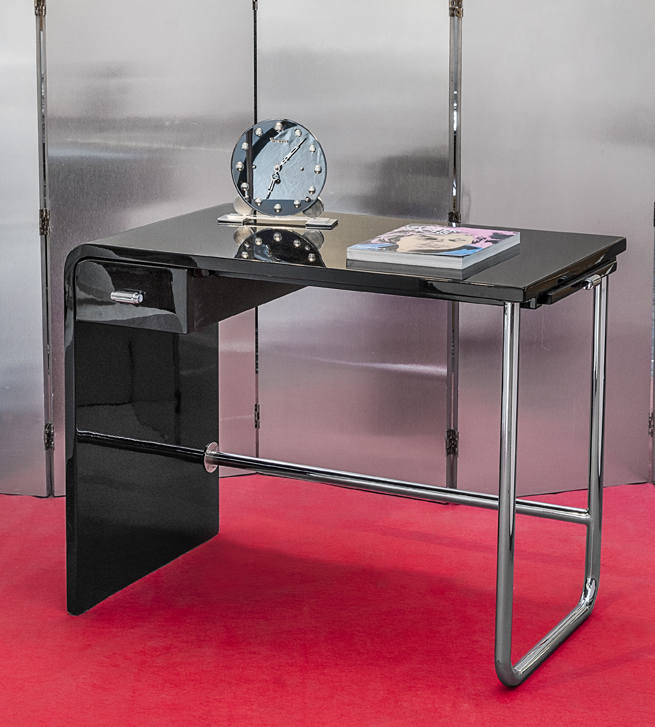 Schreibtisch – Avantgarde-Modell